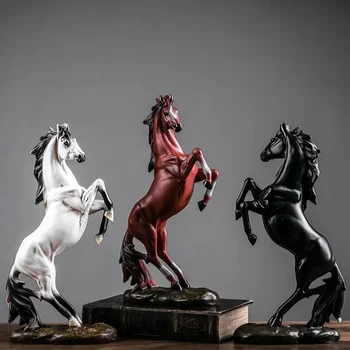Европейская Статуя Лошади из смолы, украшение гостиной, Офисный Орнамент, Фигурка лошади, Аксессуары для дома, Скульптура лошади, современное искусство