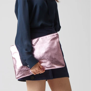 Сверкающая розовая сумка из мягкой кожи 2023, Новая хозяйственная сумка большой емкости, модная лазерная женская сумка-мессенджер, сумка для файлов из искусственной кожи.