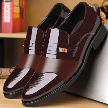 2023 Мужская обувь в деловом стиле, официальные модельные туфли без застежки, мужские оксфорды, Высококачественная Кожаная обувь Для мужчин, Лоферы