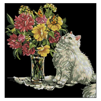Набор для вышивания крестиком Cat And Flowers Dim 35180 Kitten Букет цветов Kitty от Amishop Gold Collection